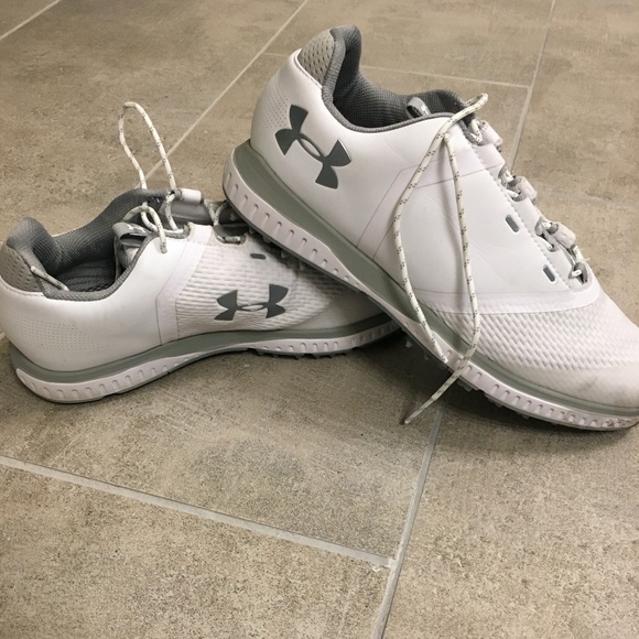 boys under armour golf shoes